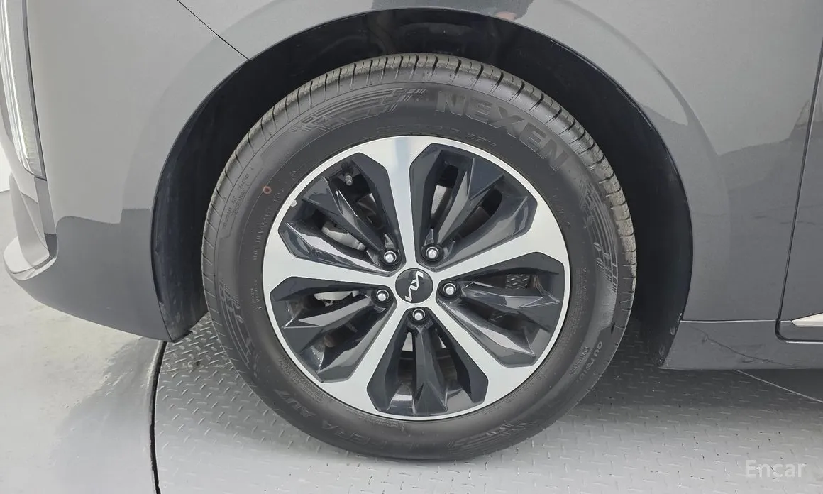 Kia K8 2024 Noblesse Light
