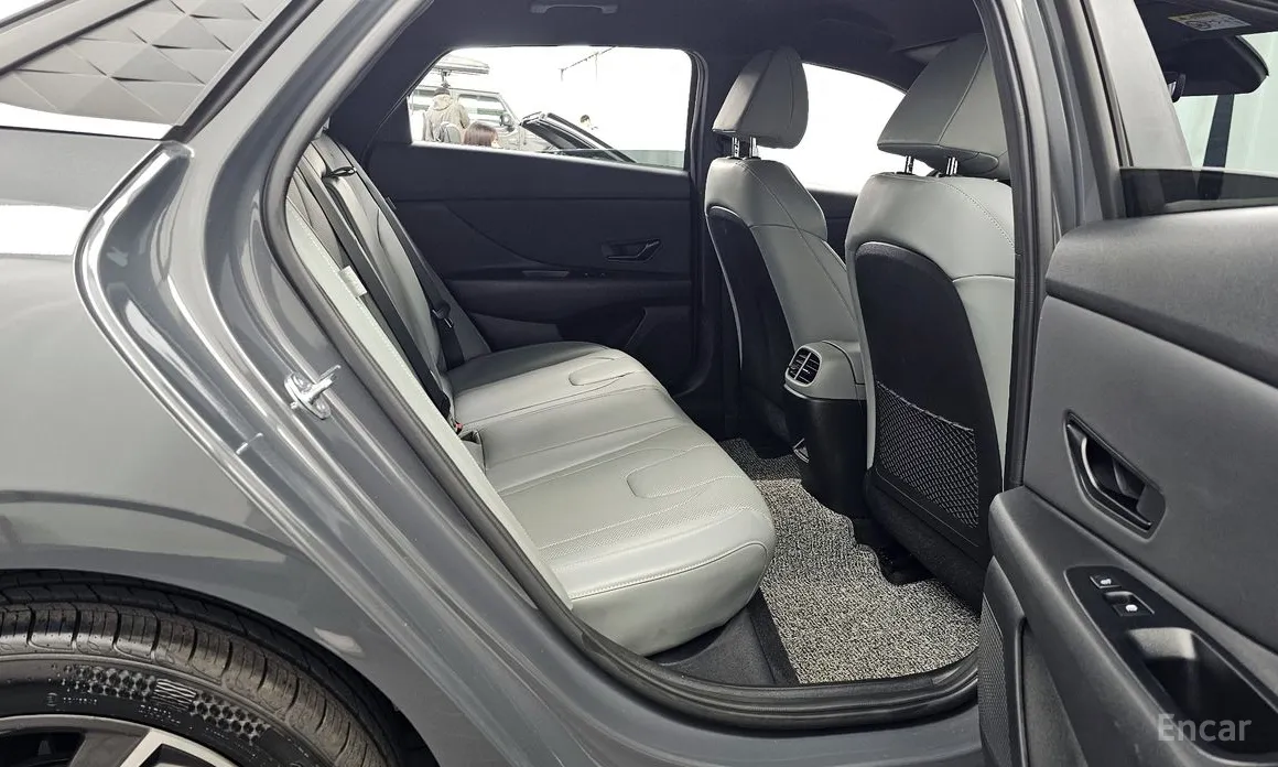 Hyundai Avante 2023 1.6