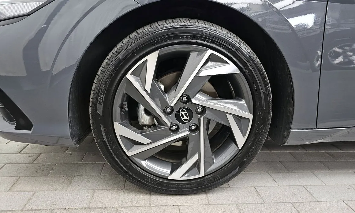 Hyundai Avante 2023 1.6