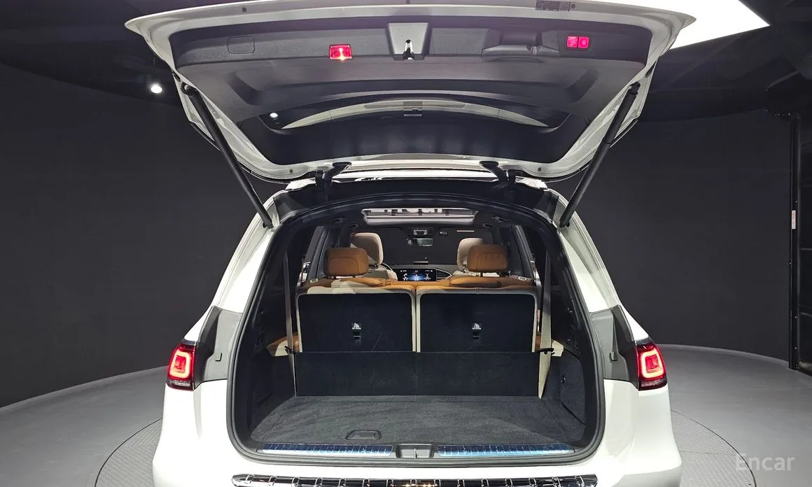Photo 20 - Mercedes-Benz GLS-Class