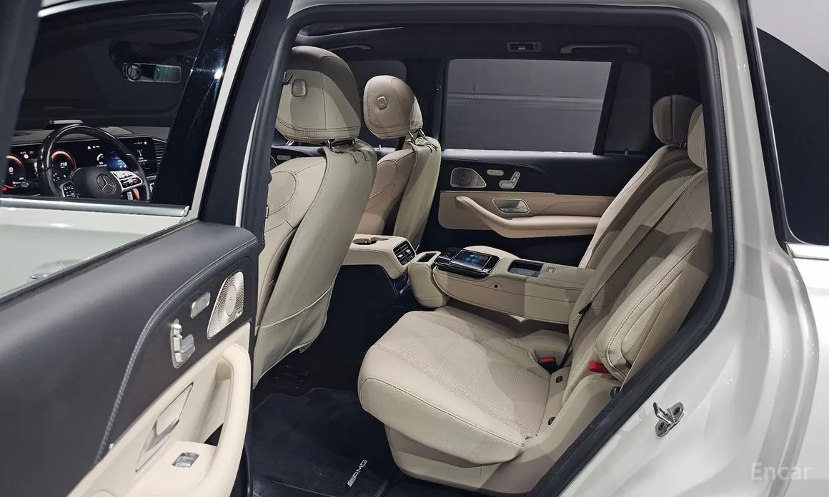 Photo 26 - Mercedes-Benz GLS-Class