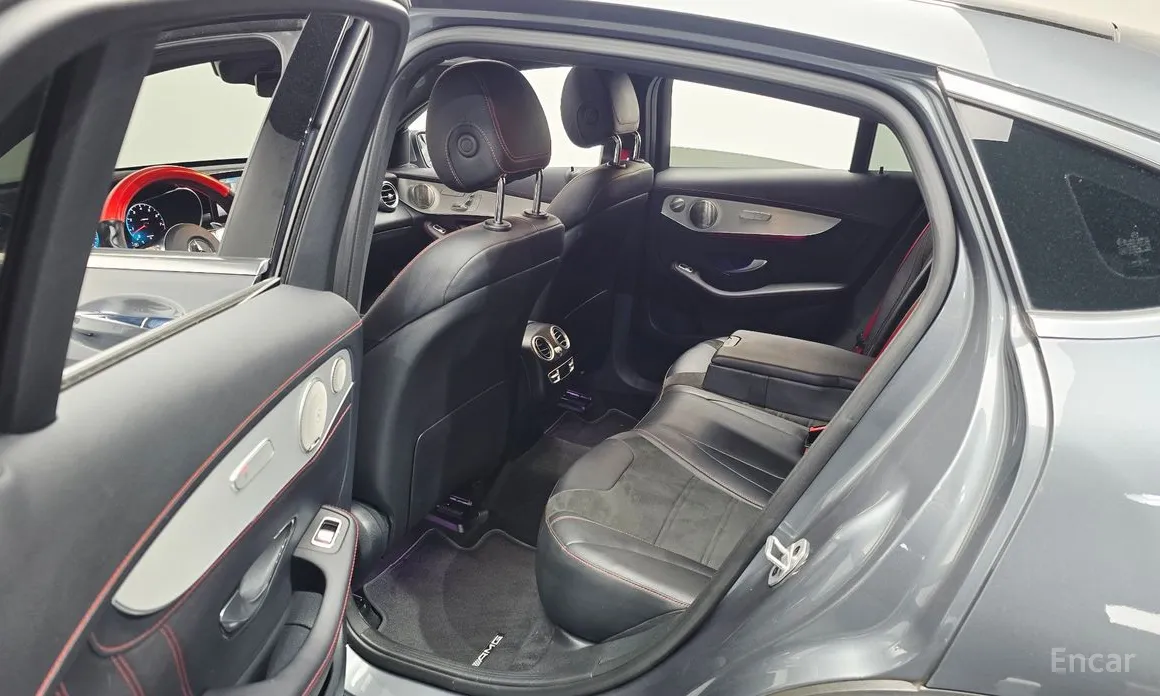 Mercedes-Benz GLC-Class 2016 AMG GLC43 4MATIC Coupe