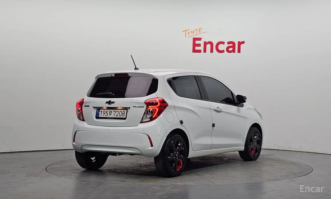 Chevrolet Spark 2018 Red Pick Edition