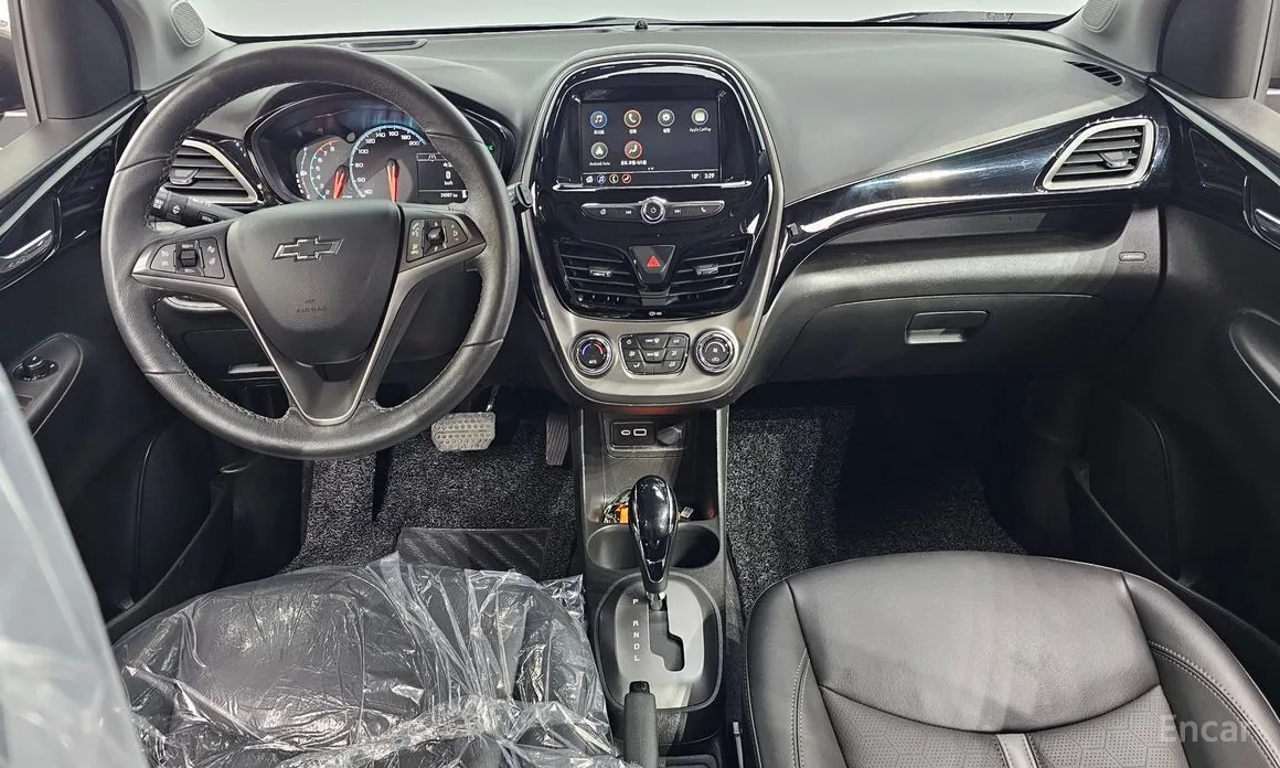 Chevrolet Spark 2018 Red Pick Edition