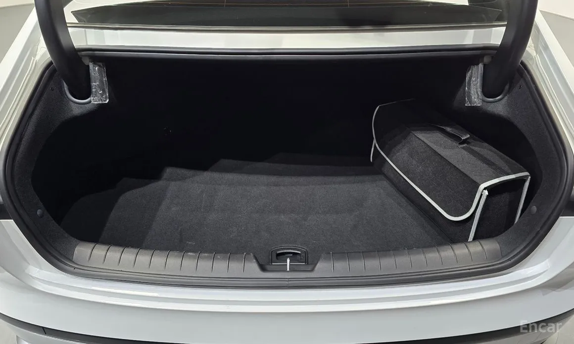 Фото 20 - Hyundai Grandeur