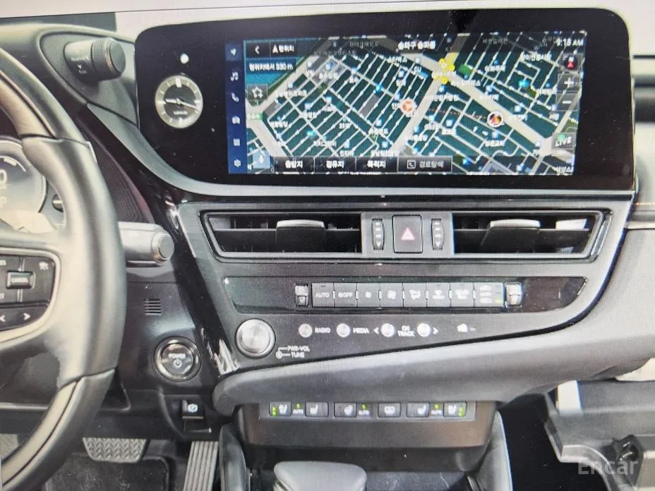 Lexus ES 2018 Executive