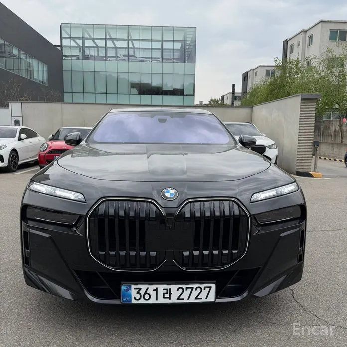 BMW 7 Series 2022 740d xDrive M Sport