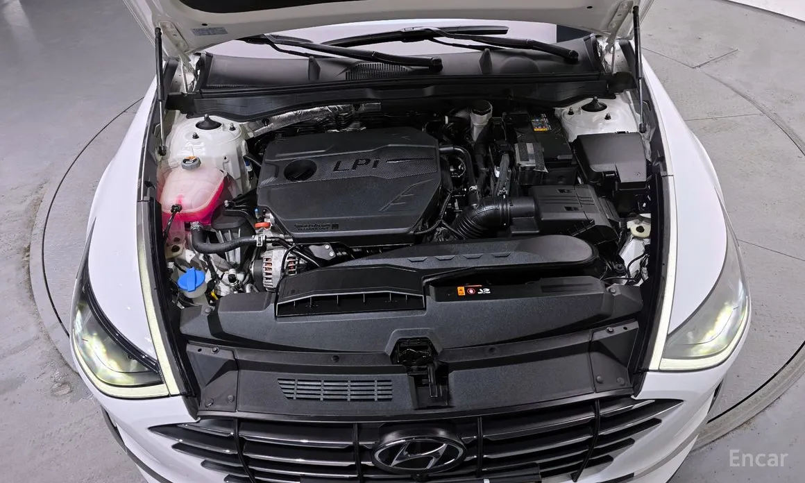 Фото 6 - Hyundai Sonata