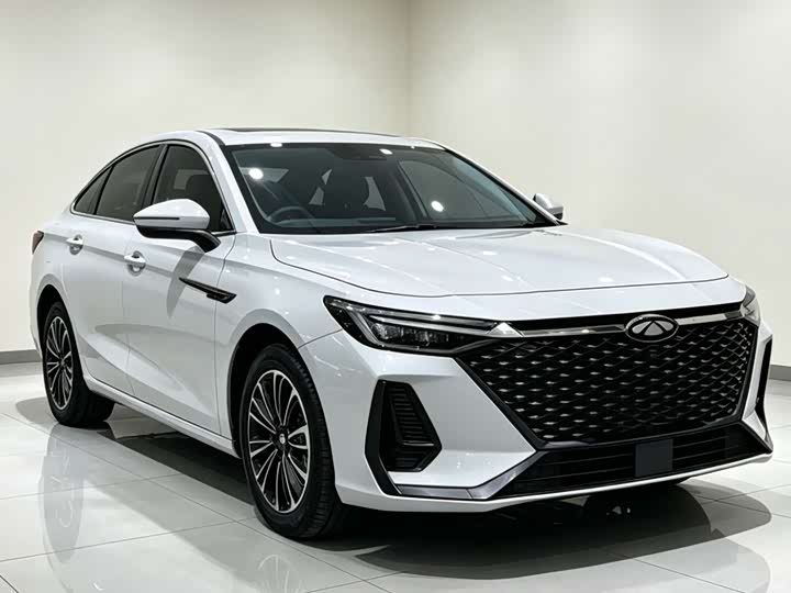 Chery Fulwin A8