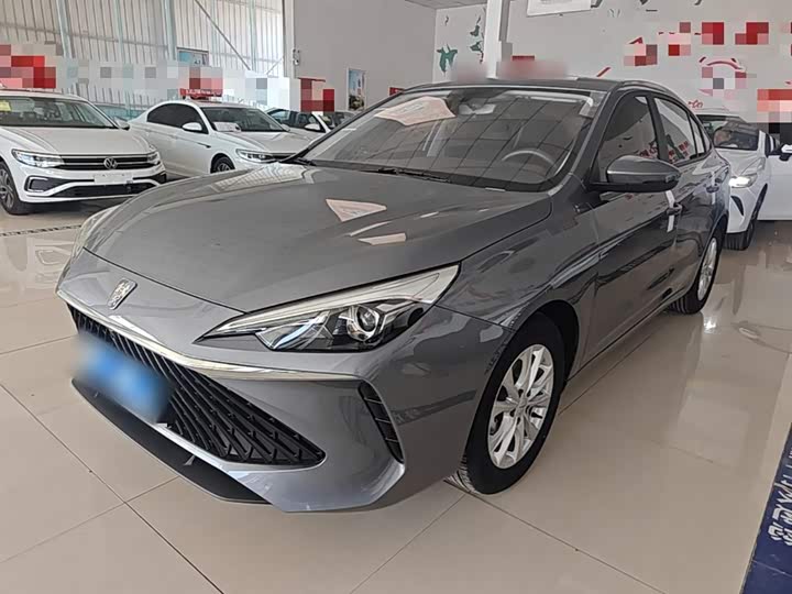 Roewe i5