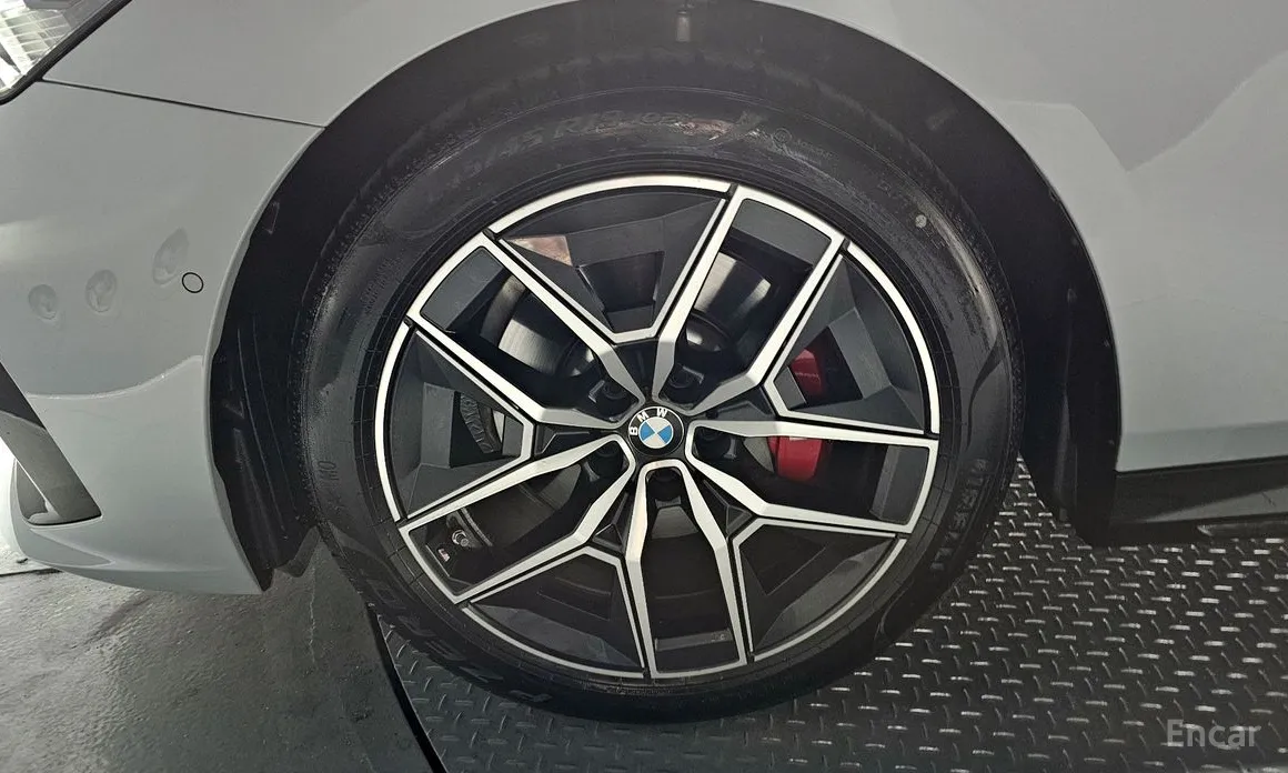 BMW 5 Series 2023 520i Special Edition