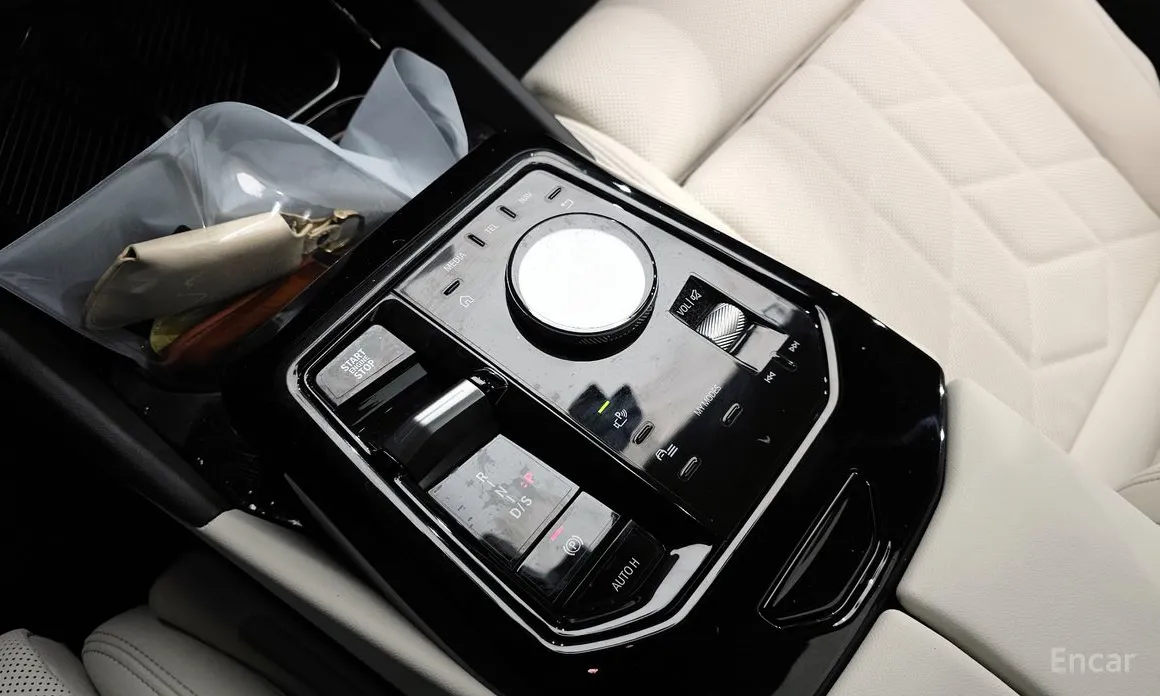 BMW 5 Series 2023 520i Special Edition