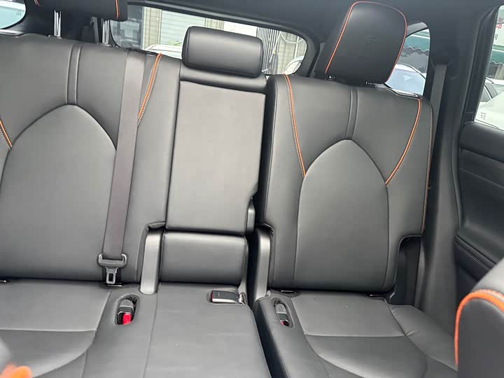 Toyota Crown Kluger 2024 2024款 2.5L HEV四驱尊贵版