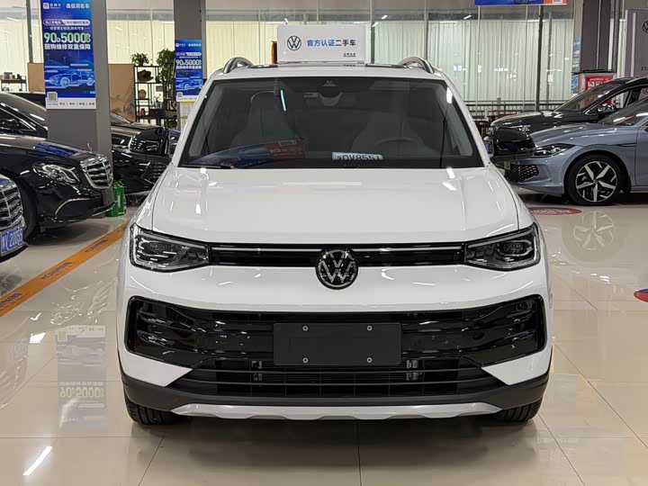 Volkswagen Tharu 2025 2025款 新锐 1.5L 锐意版
