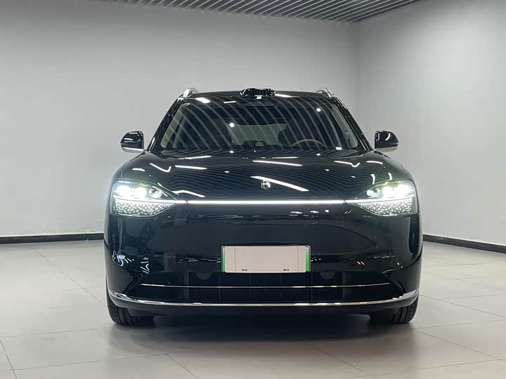 Aito M9 2025 2025款 增程 Ultra版 52kWh 5座版 (192线激光雷达）
