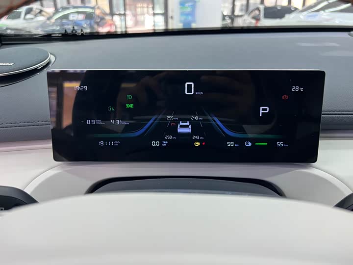 Geely Galaxy Starship 7 2025 2025款 120km 探索+版