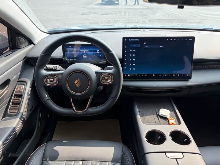 Baojun Xiangjing 2025 2025款 插混 140km豪华版