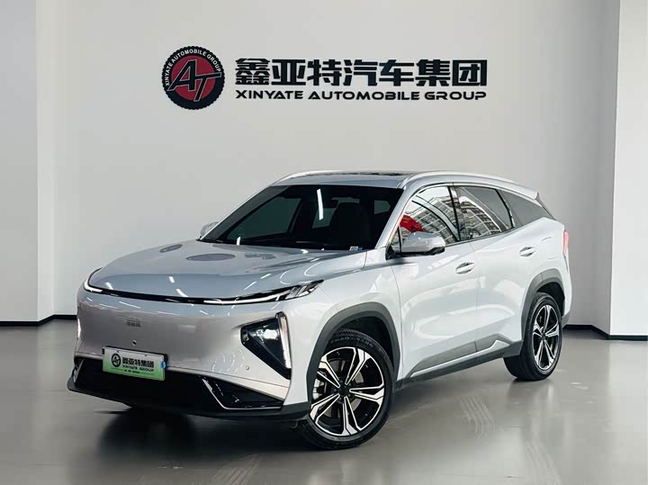 Geely Galaxy L7