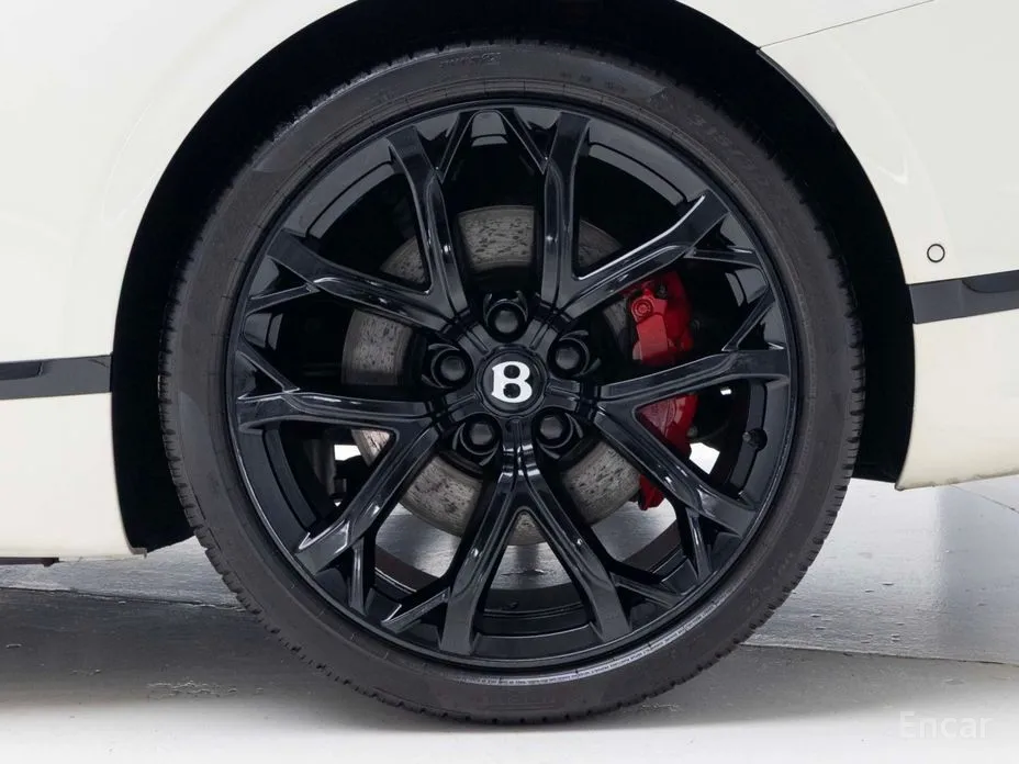 Bentley Continental GT 2018 4.0 GTS