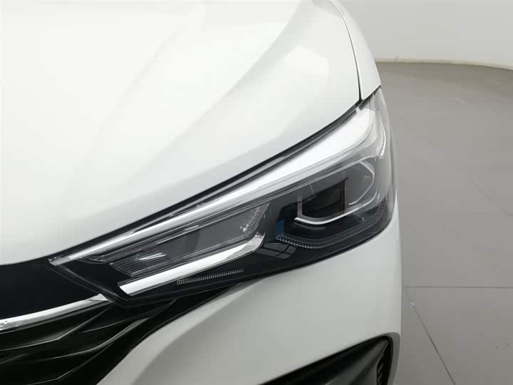 Photo 7 - Roewe i5