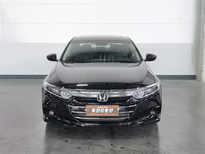 Фото 3 - Honda Accord