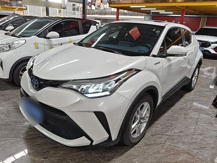 Toyota C-HR 2022 2022款 双擎 2.0L E-CVT舒适版