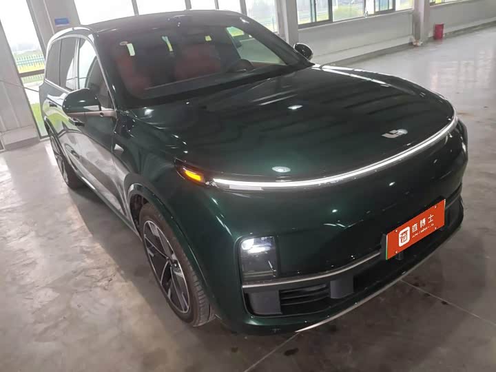 2025 LiXiang L9