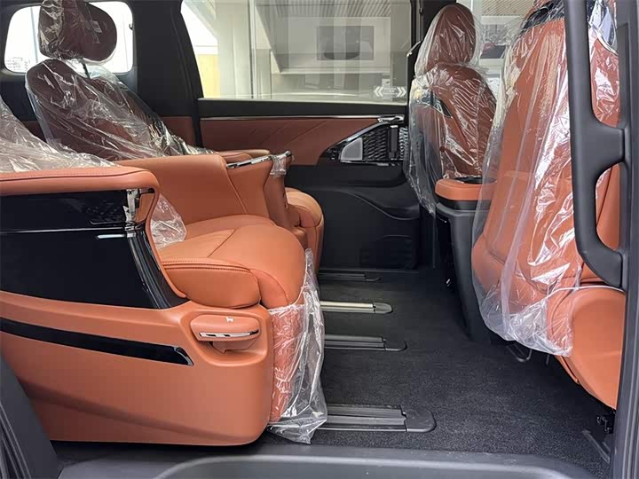 GAC Trumpchi E9 2025 2025款 E9 超级快充 尊享