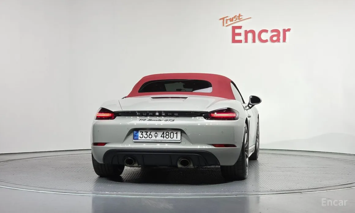 2016 Porsche 718