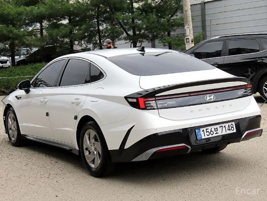 Фото 3 - Hyundai Sonata
