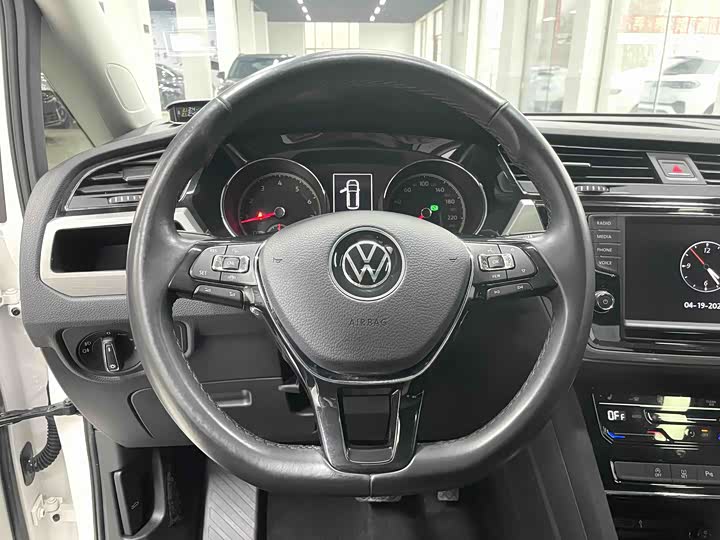 Volkswagen Touran L 2021 2021款 途安L 280TSI DSG拓界版 7座