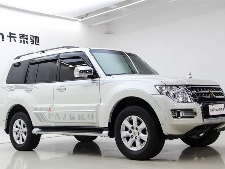 Mitsubishi Pajero 2020 2020款 3.0L 自动标准版