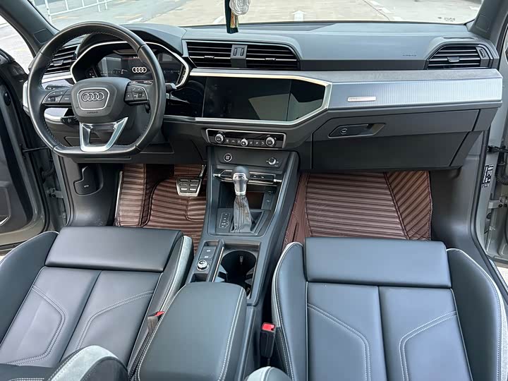 Фото 7 - Audi Q3