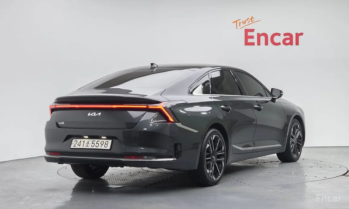 2024 Kia K8