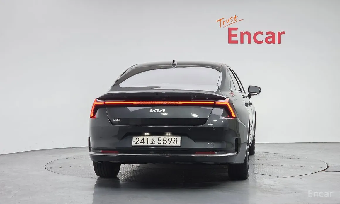 2024 Kia K8