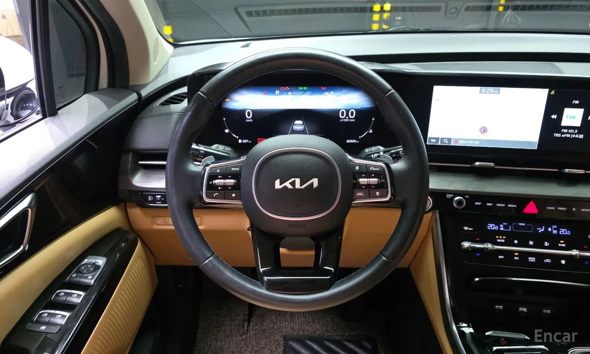 Фото 13 - Kia Carnival