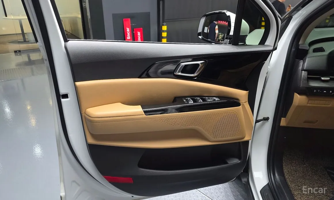 Фото 25 - Kia Carnival
