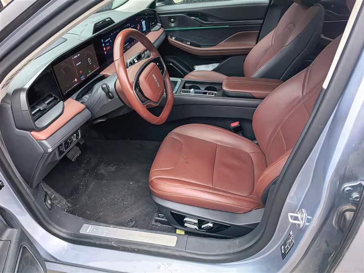 Lincoln Z (Zephyr) 2024 2024款 2.0T 两驱尊尚混动版
