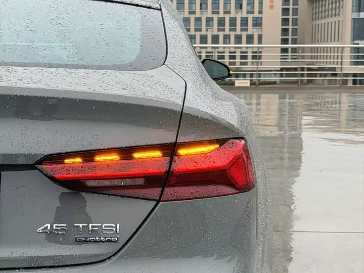Audi A5 2021 2021款 Sportback 45 TFSI quattro 臻选动感型