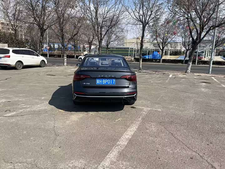 2025 Jetta VA7
