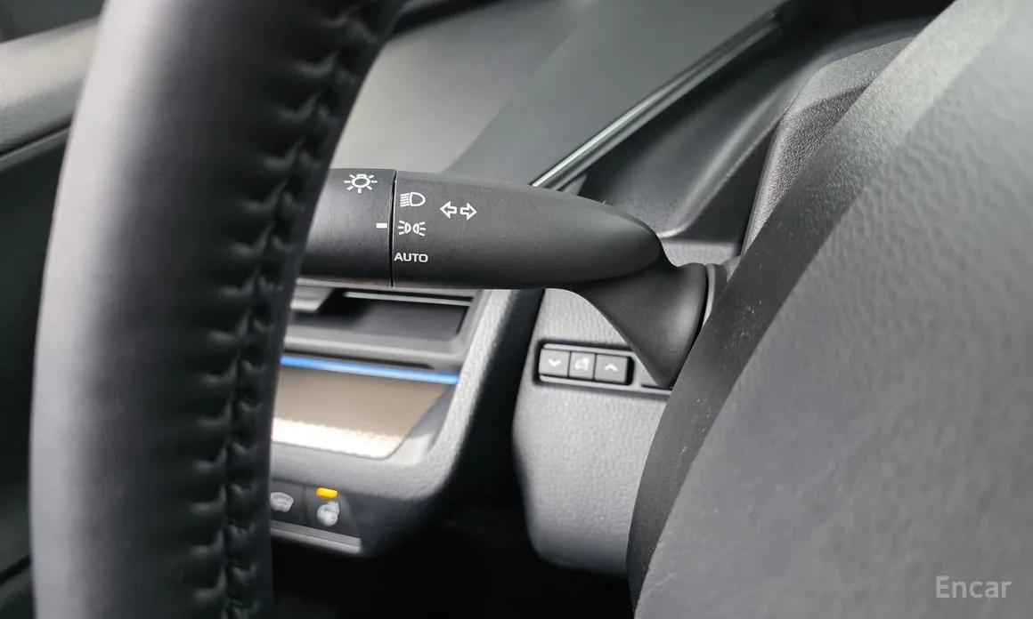Toyota Prius 2023 2.0 XLE