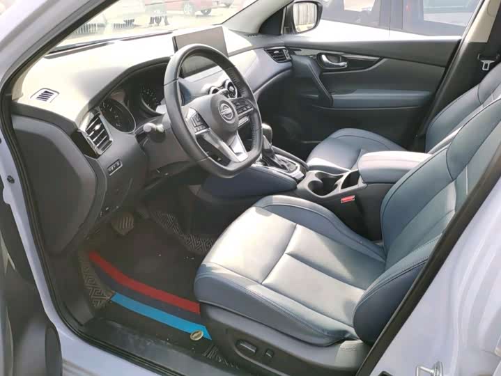 2025 Nissan Qashqai