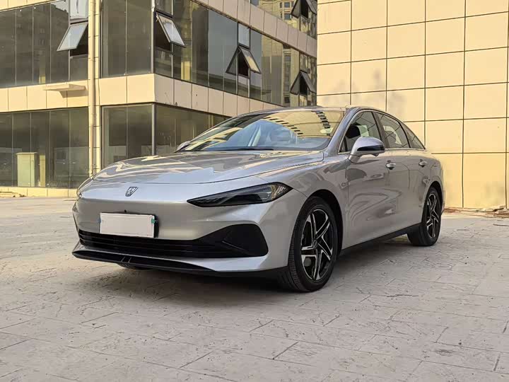 Roewe D7