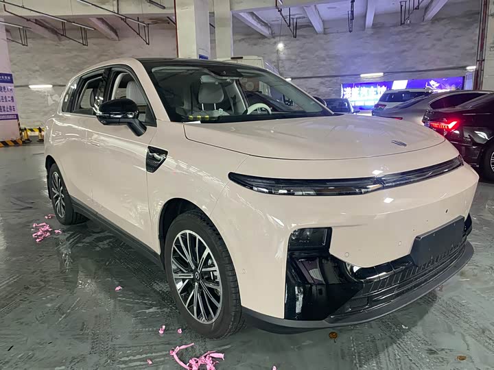 2025 Leapmotor B10