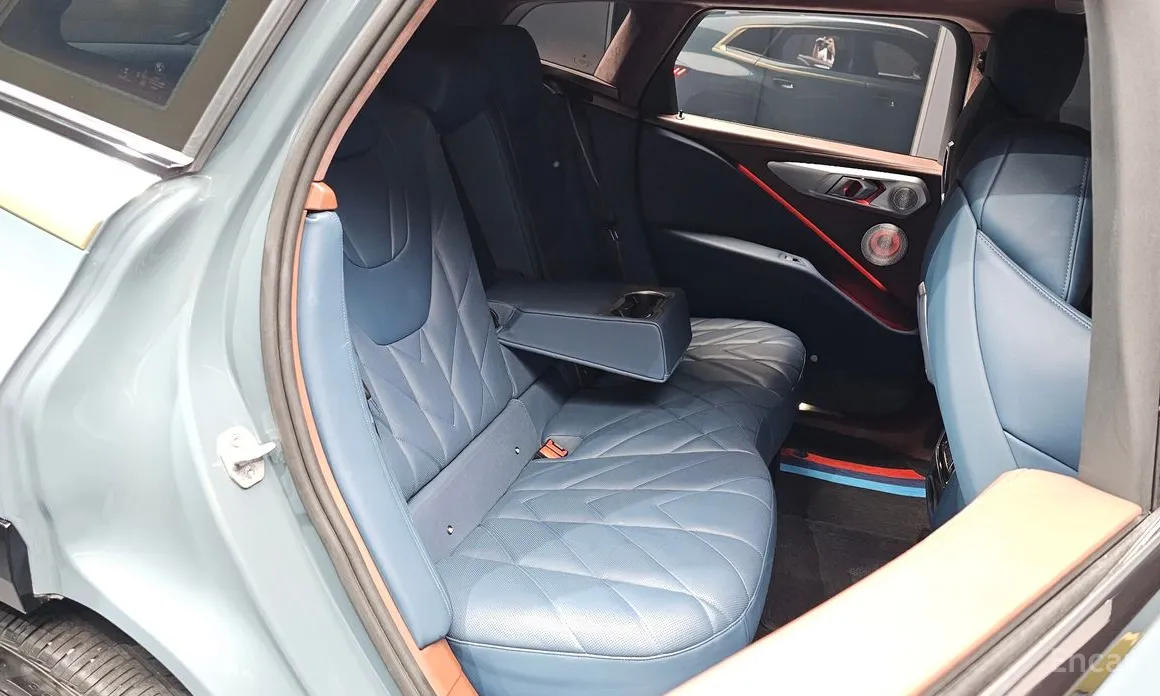 Photo 26 - BMW XM