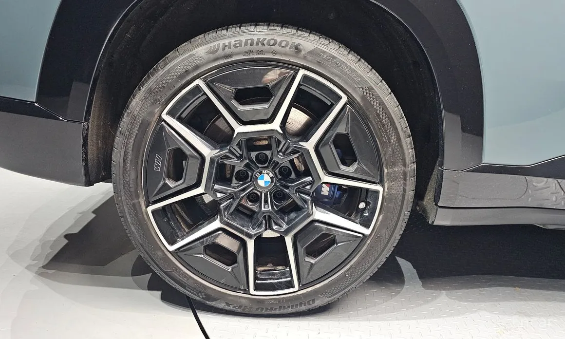 Photo 5 - BMW XM