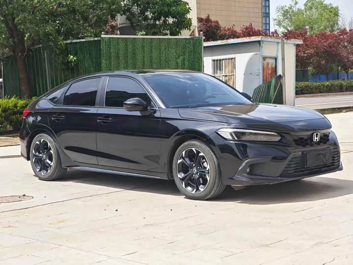 Photo 3 - Honda Civic