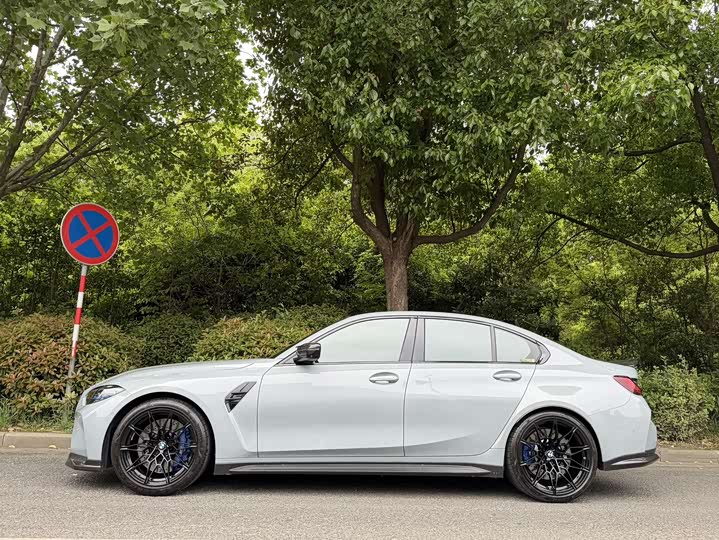 BMW M3 2021 2021款 M3四门轿车 雷霆版