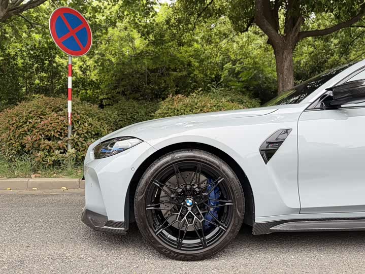 BMW M3 2021 2021款 M3四门轿车 雷霆版