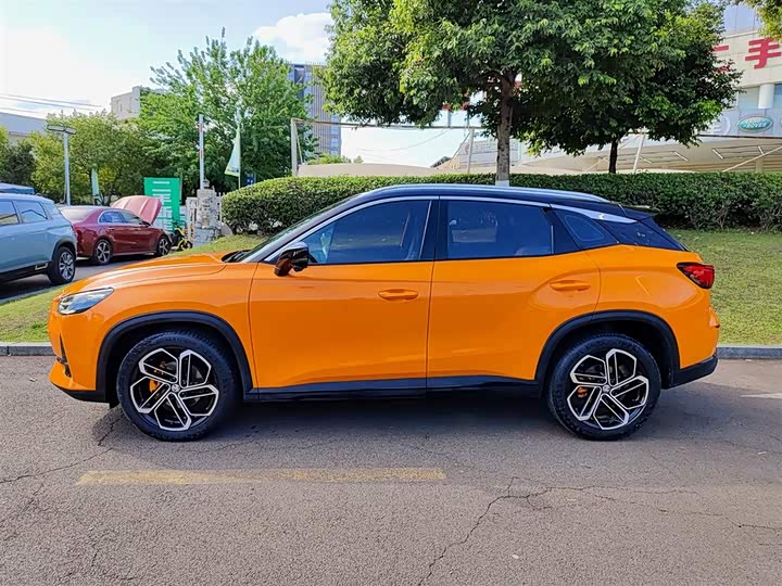 2022 MG Motor One